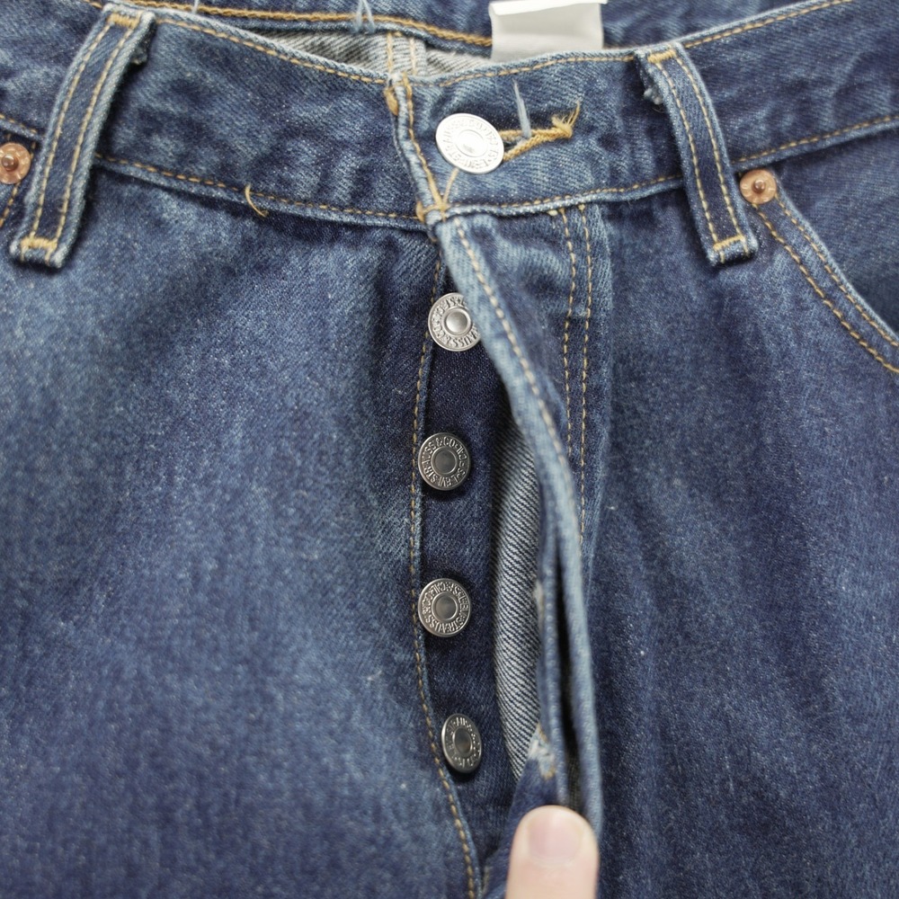 Levis 501 Vintage Y2K Jeans Mens 38x32 Medium Wash Blue Cotton‎ Button Fly 2004 - Picture 5 of 13